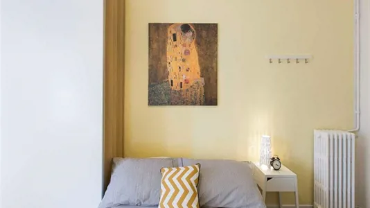 Rooms in Milano Zona 5 - Vigentino, Chiaravalle, Gratosoglio - photo 3