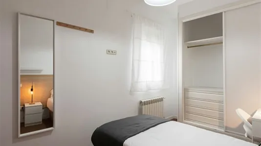 Rooms in Madrid Chamberí - photo 4