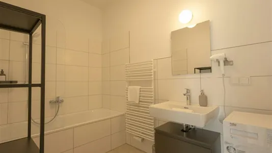 Apartments in Vienna Favoriten - photo 10