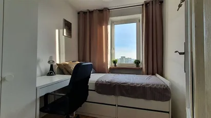 Room for rent in Warsaw