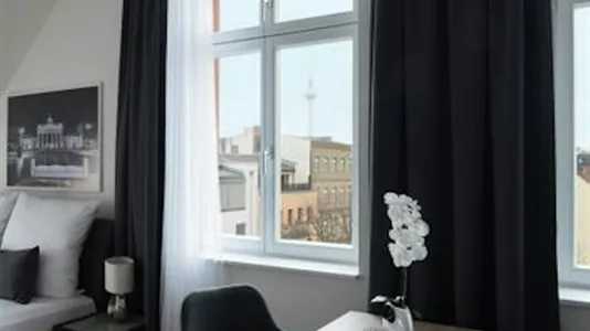 Apartments in Location is not specified - photo 7