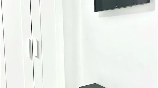 Rooms in El Cerezo - photo 5