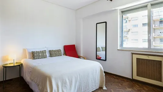 Rooms in Madrid Chamartín - photo 1