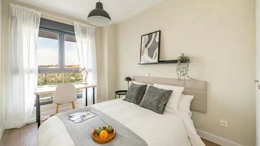 Rooms in Madrid Usera - photo 2