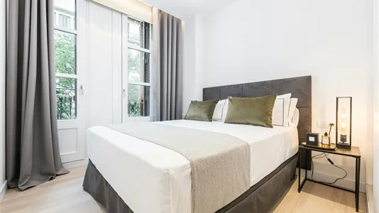 Apartments in Barcelona Eixample - photo 10