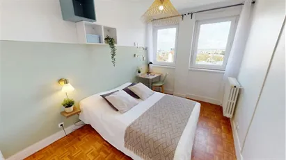 Room for rent in Nanterre, Île-de-France