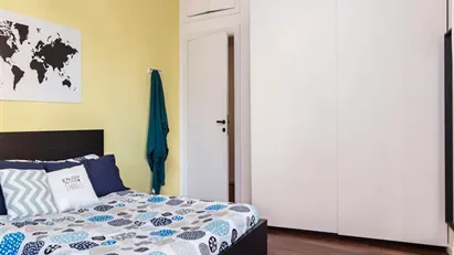 Room for rent in Milano Zona 1 - Centro storico, Milan Room for rent in Milano Zona 1 - Centro storico, Milan