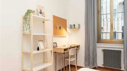 Room for rent in Milano Zona 5 - Vigentino, Chiaravalle, Gratosoglio, Milan