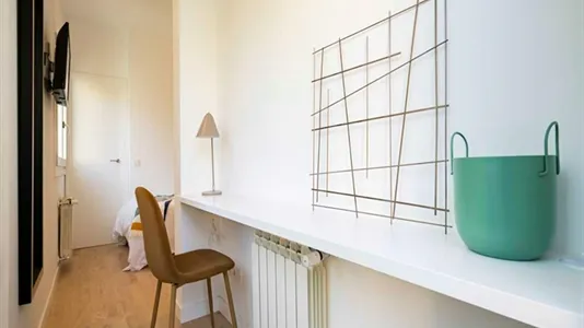 Rooms in Madrid Chamberí - photo 9