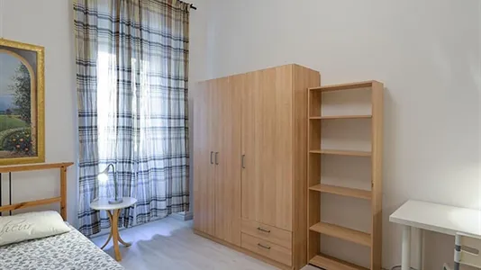 Rooms in Roma Municipio II – Parioli/Nomentano - photo 4