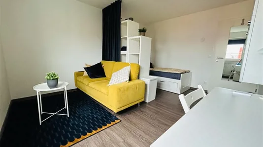 Rooms in Location is not specified - photo 1