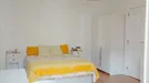 Room for rent, Lisbon (region), &lt;span class=&quot;blurred street&quot; onclick=&quot;ProcessAdRequest(7744131)&quot;&gt;&lt;span class=&quot;hint&quot;&gt;See streetname&lt;/span&gt;[xxxxxxxxxxxxx]&lt;/span&gt;