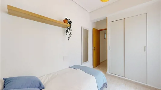 Rooms in Castellón de la Plana/Castelló de la Plana - photo 3