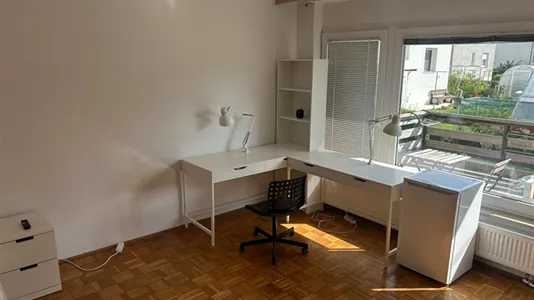 Rooms in Besnica - photo 8