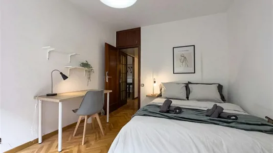 Rooms in Barcelona Les Corts - photo 2