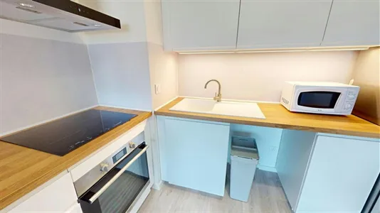 Apartments in Bordeaux - photo 7