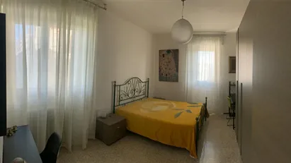 Room for rent in Milano Zona 6 - Barona, Lorenteggio, Milan