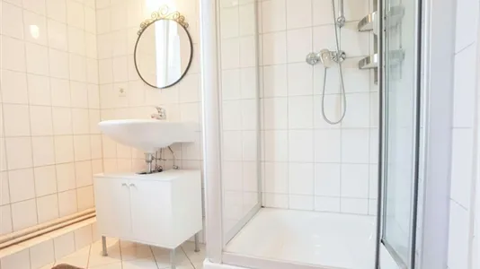 Rooms in Berlin Lichtenberg - photo 4