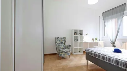 Room for rent in Roma Municipio III – Monte Sacro, Rome