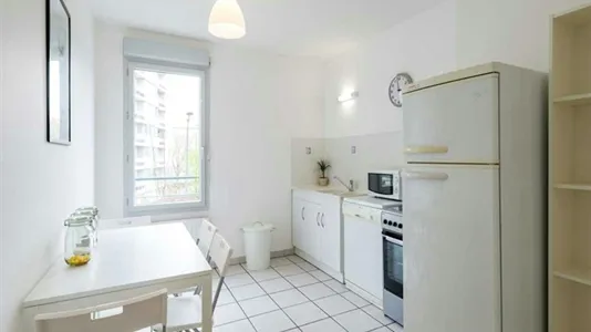 Rooms in Lyon - photo 4