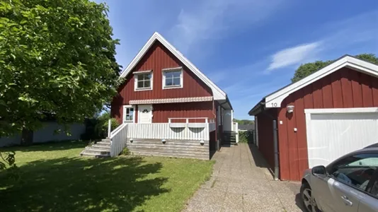 Houses in Uppsala - photo 2
