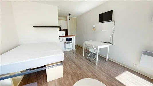 Apartments in Montpellier - photo 8