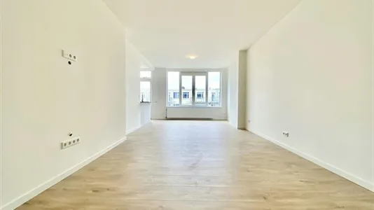 Apartments in Location is not specified - photo 6