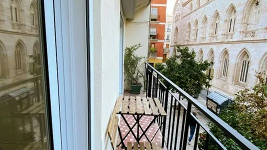 Rooms in Valencia Ciutat Vella - photo 5