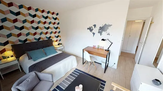 Rooms in Paris 19ème arrondissement - photo 1