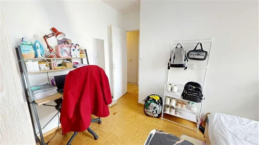 Rooms in Lyon - photo 4