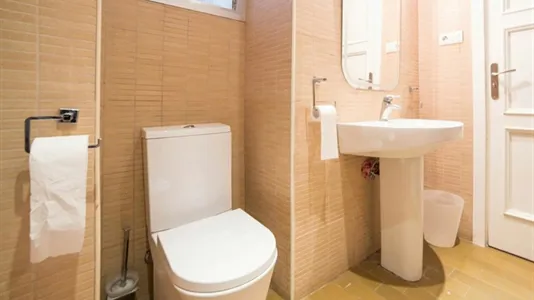 Rooms in Valencia Ciutat Vella - photo 5
