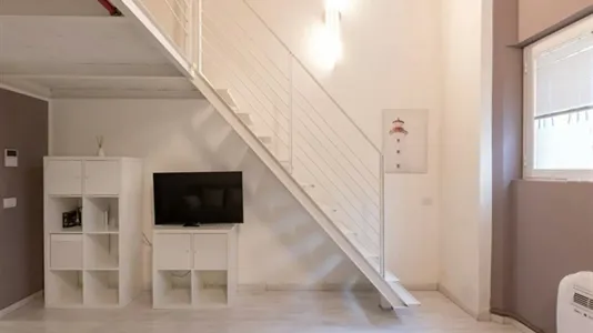 Apartments in Milano Zona 5 - Vigentino, Chiaravalle, Gratosoglio - photo 4