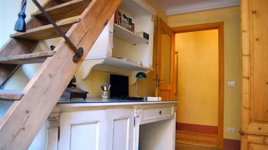 Rooms in Florence - photo 2