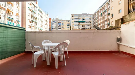 Apartments in Barcelona Eixample - photo 8