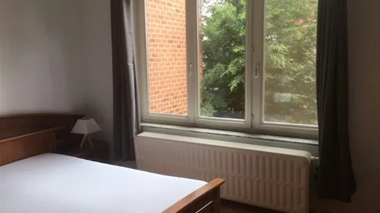 Houses in Drogenbos - photo 4