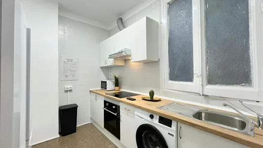 Rooms in Madrid Chamberí - photo 9