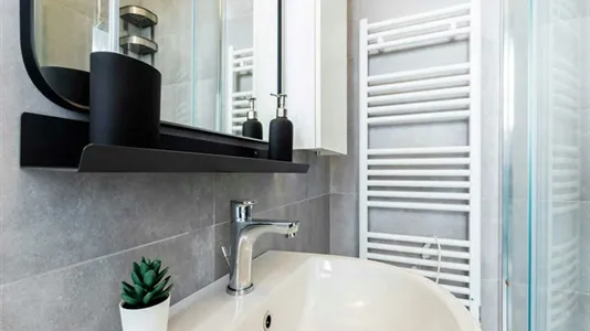 Rooms in Milano Zona 5 - Vigentino, Chiaravalle, Gratosoglio - photo 8