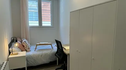 Room for rent in Las Barranquillas, Comunidad de Madrid