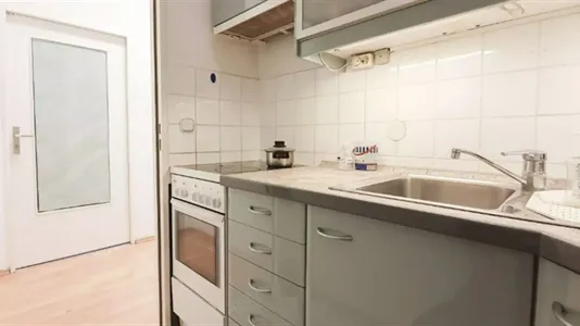 Rooms in Berlin Charlottenburg-Wilmersdorf - photo 6