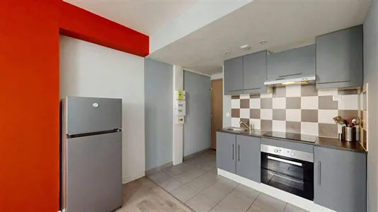 Apartments in Saint-Étienne - photo 2