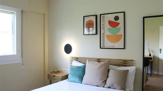 Rooms in Barcelona Eixample - photo 5