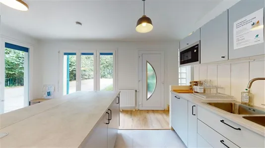 Rooms in Bobigny - photo 5