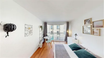 Room for rent in Paris 15ème arrondissement, Paris