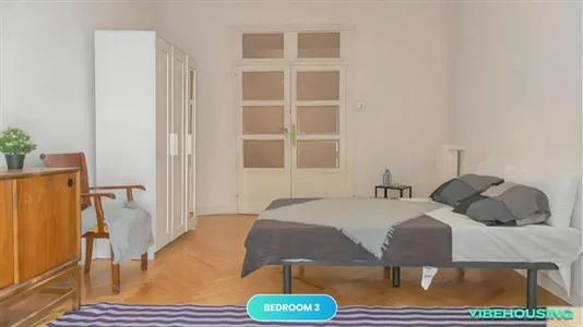 Rooms in Madrid Moncloa-Aravaca - photo 5