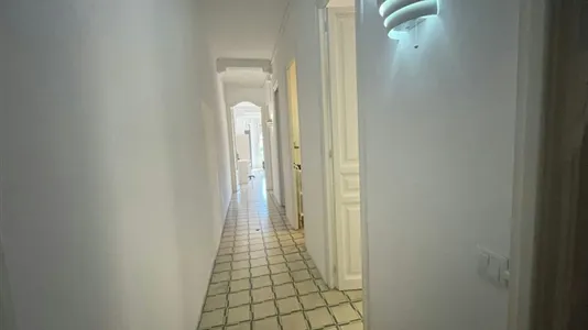 Apartments in Barcelona Eixample - photo 4