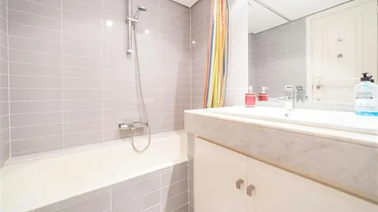 Rooms in Valencia Ciutat Vella - photo 10