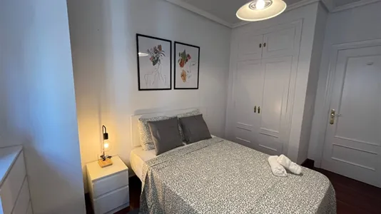 Rooms in Bilbao - photo 5