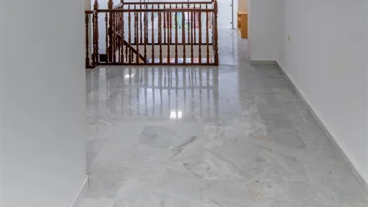 Rooms in Murcia - photo 9