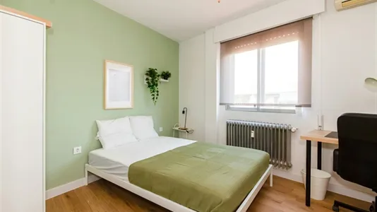 Rooms in Alcalá de Henares - photo 2
