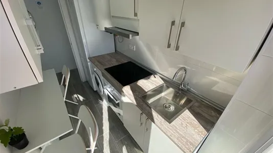 Rooms in Adaro - photo 8